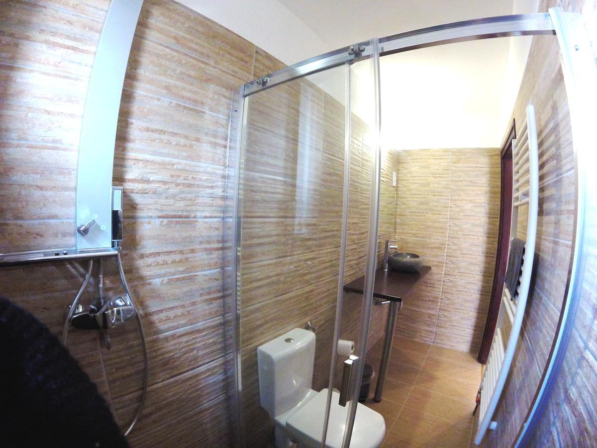 Hotel Dozsahaz Zalaegerszeg Zewnętrze zdjęcie